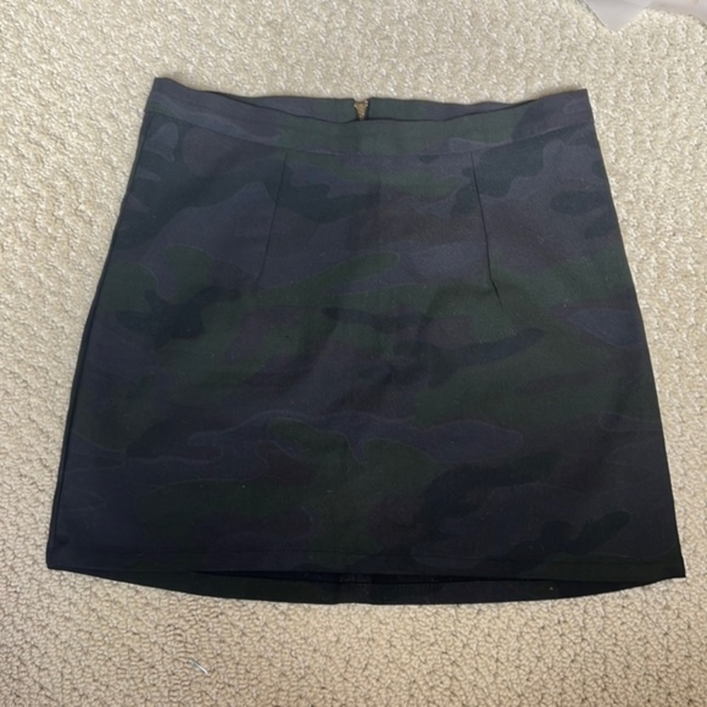 Show‎ me your Mumu camo print micro mini skirt S​